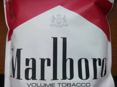 Marlboro Red, Volume tobacco -100Gr Provenienta Luxemburg foto