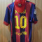 TRICOU BARCELONA MESSI marime XL+SAPCA BARCELONA reglabila+TRANSPORT GRATIS