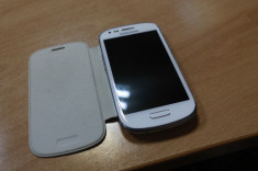 telefon s3 mini flip cover alb neverlocked foto