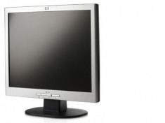 MONITOR LCD 19&amp;quot; INCH HP 1902 CABLU DE DATE + CABLU DE CURENT INCLUS foto