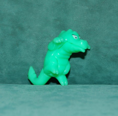 Lot 2 jucarii figurine verzi - dinozaur si o fata suparata, plastic, 5cm si 3cm foto