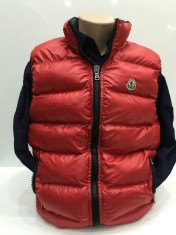 Vesta Moncler Barbati foto