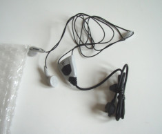 Handsfree NOKIA HDS-3 , nou 100% original , compatibil cu gamele de la : 2115 - 3100 - 5070 - 6101 - 7200 - E50 - N70 e.t.c. foto