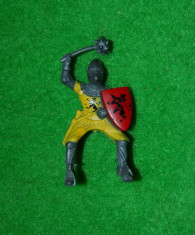 Jucarie figurina calaret, cavaler, cu buzdugan, plastic, 6 cm, colectie foto