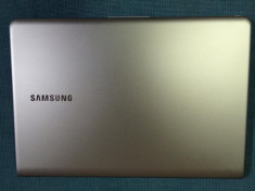 Notebook Samsung seria 5 foto