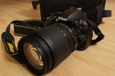 Nikon D3100 Obiectiv- 18-105 VR foto