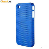 Husa bumper iPhone 4 4s perforata bleu