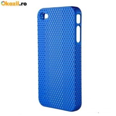 Husa bumper iPhone 4 4s perforata bleu foto