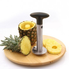 Dispozitiv pentru taiat ananas foto