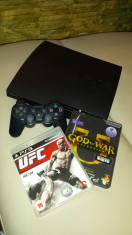 Playstation 3 slim 120 Gb + doua jocuri originale foto