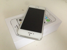 APPLE IPHONE 5S 32GB SILVER (WHITE) stare buna , codat Vodafone , PACHET COMPLET foto