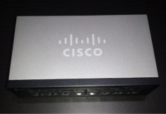 Switch Cisco SF100D-16 (in garantie) foto