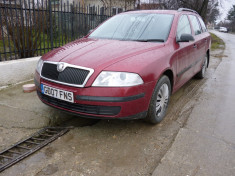 Dezmembrez Skoda Octavia 2 breck, 1.9 TDI 77kw motor BXE an 2007 cutie viteze alternator bloc motor injectore bxe egr electromotor punte spate Ac arc foto