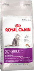 Royal Canin Sensible 10 Kg foto