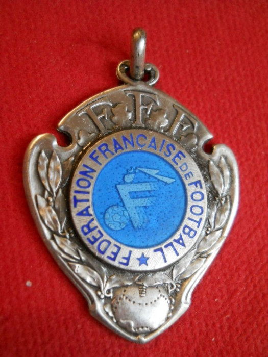 Medalie argint Federatia Franceza de Fotbal cu email Colectie stare foarte buna