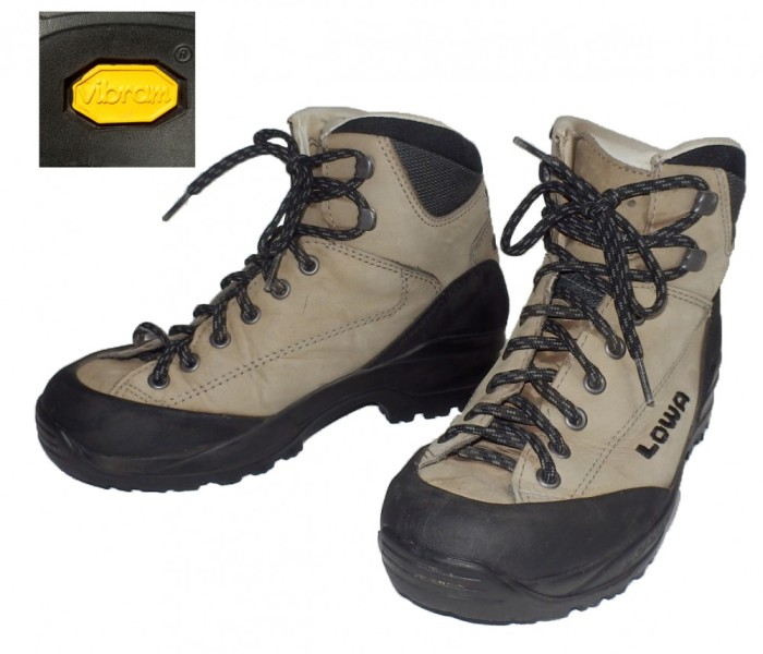 Ghete bocanci LOWA piele, Vibram (37) cod-347845 foto mare Ghete bocanci LOWA piele, Vibram (37) cod-347845 foto mare