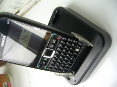 Vand Nokia e63 cu stand de incarcare, poze reale. foto