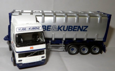 Herpa VOLVO FH12 container Kube &amp;amp; Kubenz 1:87 foto