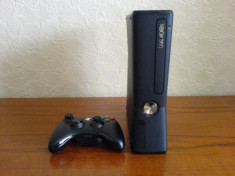 Xbox 360 4GB Slim + KINECT - FARA ALIMENTATOR foto