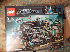 LEGO - 70165 Ultra Agents Mission HQ foto