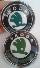 Vand emblema noua Skoda capota / portbagaj foto
