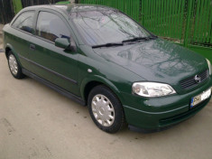 Opel Astra 1,2 foto