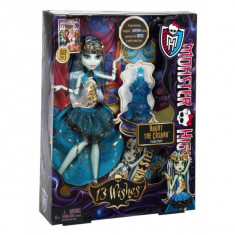 Papusa Monster High Frankie 13 dorinte foto