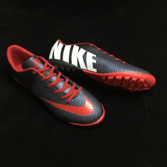 Ghete Fotbal Nike Mercurial 2015 foto