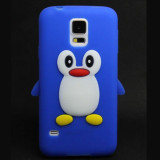 Husa Samsung Galaxy S5 silicon albastru moale pinguin + folie ecran cadou