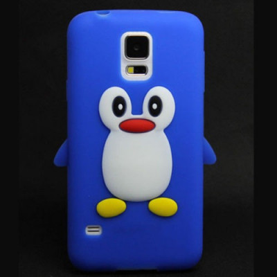 Husa Samsung Galaxy S5 silicon albastru moale pinguin + folie ecran cadou foto