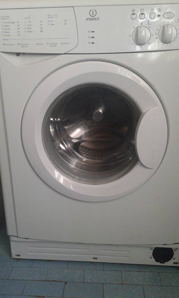 Masina de spalat- INDESIT- WIN V70-defecta | arhiva Okazii.ro