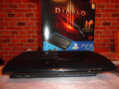 PS3 500 GB + 2 Manete + 4 Jocuri + Garantie foto