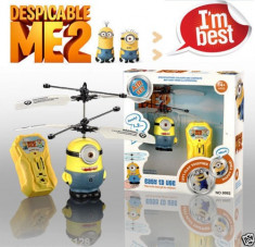 Jucarie zburatoare cu radiocomanda si senzor Despicable Me 2 - Minion foto