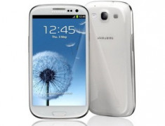 Samsung Galaxy S3 I9300 white,blue noi noute 12luni garantie neverloked,doar telefon si incarcator!PRET:700le foto