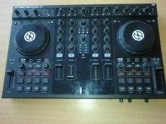 TRAKTOR control S4 HW foto