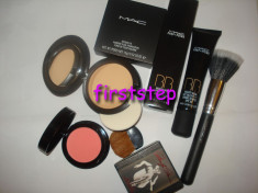 Fond de ten MAC BB prep + prime + pensula MAC rotunda stippling + pudra MAC studi fix baza de machiaj MAC + Blush MAC foto