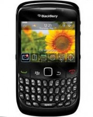 Blackberry 8520 Curve black,white,red,purple, nou nout 2ani garantiePRET:200lei foto