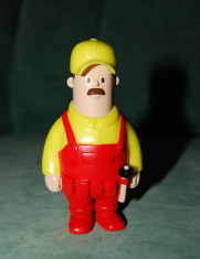 Figurina barbat muncitor constructor / mecanic / inginer , plastic, 10 cm foto