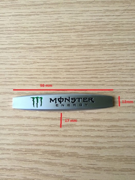 emblema MONSTER metal