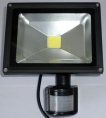 Proiector LED cu senzor 20W (Led Flood Senzor 20W) foto