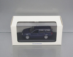 VW Bora Variant 1999, Minichamps, 1/43 foto