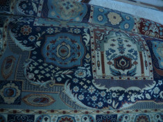 Covor romanesc ,din lana .lucrat manual in ALBA IULIA LA INCOV.Dimensiuni 3x4 m foto