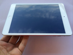 Apple iPad Mini 2 Retina Display Wi-Fi ALB Silver 16GB Impecabil foto