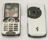 Carcasa Sony Ericsson W810 cu taste