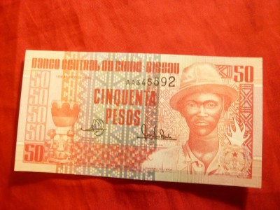 Bancnota 50 Pesos rosie , cu burelaj , Guineea Bissau , cal.NC foto