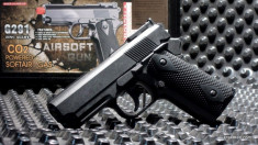 PISTOL AIRSOFT &amp;quot;COLT M45&amp;quot; CO2-Full Metal-MODIFICAT 33% F.PUTERNIC*RIS Sistem*LEGAL SIGILAT+Bile+CO2+Geanta Transport= foto