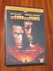 THE SUM OF ALL FEARS - film DVD - cu MORGAN FREEMAN si BEN AFFLECK (original din Anglia, in stare impecabila!!!)