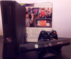 xbox360 kinect 4Gb+ 2controllere foto