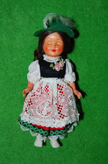 Papusa /papusica etno, costum traditional austriac (tirolez, german), 18cm foto