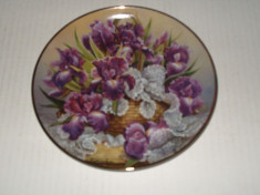 FARFURIE DECORATIVA Franklin Mint ~~MOGAMBO IRIS~~ foto